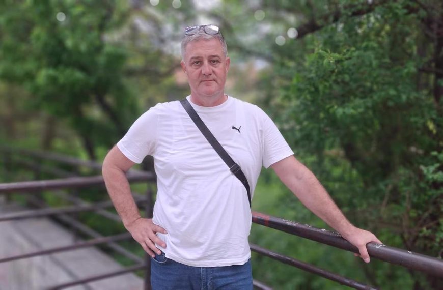 Irnes primjer dobrog građanina, neumorno čisti smeće