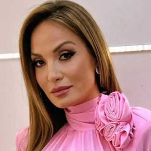Koncertom Jelene Tomašević bit će otvorena ljetna sezona u Tuzlanskom kantonu