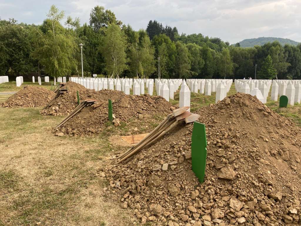 Danas dženaza i ukop sedam žrtava genocida u Memorijalnom centru Srebrenica-Potočari