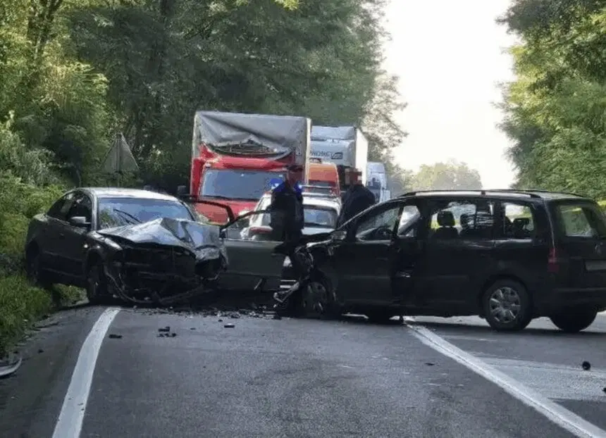 Saobraćajna nesreća u Gnojnici kod Lukavca, povrijeđeno više osoba