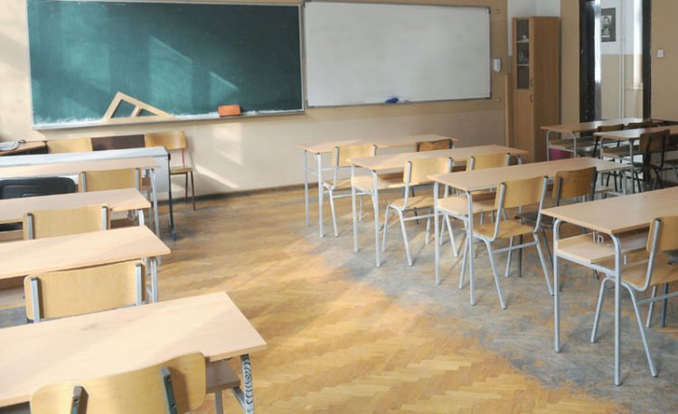 Nova školska godina u TK počinje 1. septembra: U svim školama intoniranje državne himne i isticanje zastave BiH