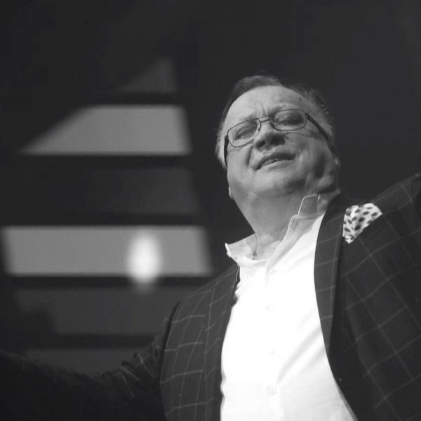 Posljednji oproštaj od legende: Danas dženaza Halidu Bešliću, očekuje se na hiljade ljudi