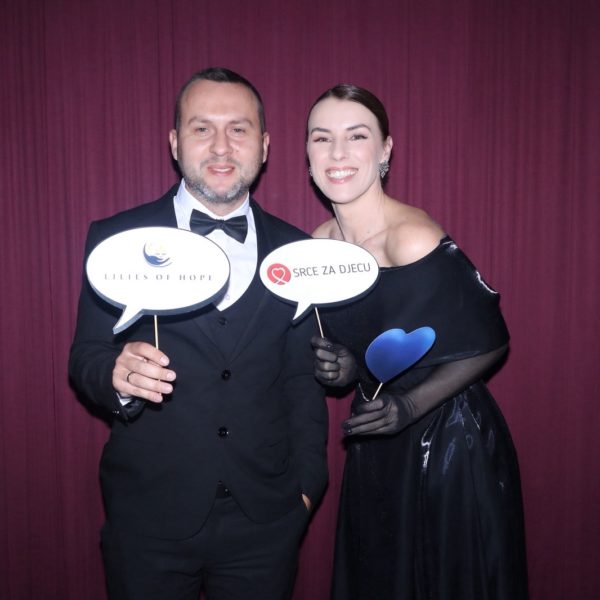 Lilies of Hope’ Gala u Chicagu prikupila više od 50.000 dolara u koordinaciji s udruženjem ‘Srce za djecu oboljelu od raka