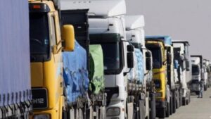 Blokade transporta roba na graničnim prijelazima. Platforma X