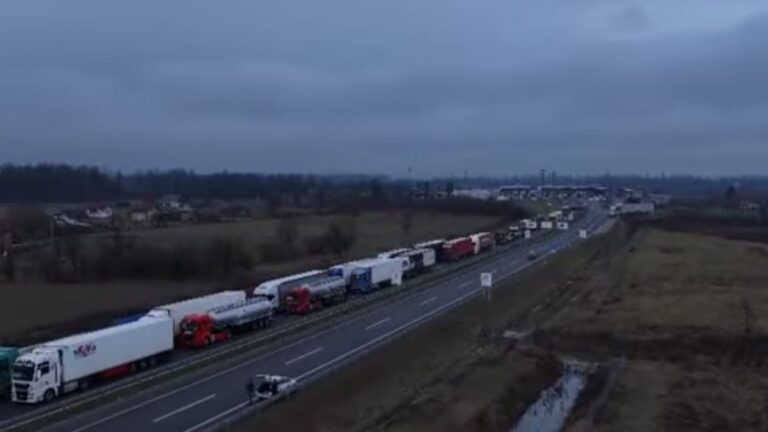 Blokade širom države. Avaz