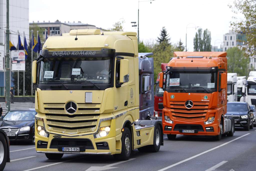 Najavljen protest prijevoznika: U ponedjeljak blokada granicnih prelaza prema EU