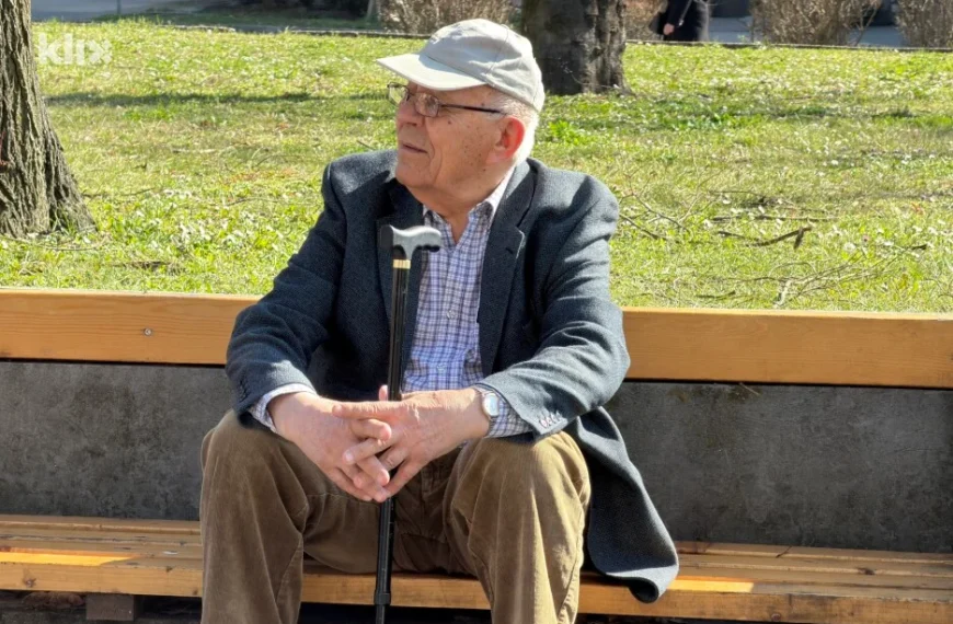 Penzioneri ponovo protestovali u Tuzli: “Ne tražimo milostinju, nego dostojanstvo”