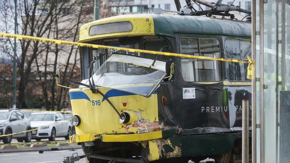 Policija izuzima dokumente iz GRAS-a i Ministarstva saobraćaja, pretresi u firmi koja je servisirala kočnice
