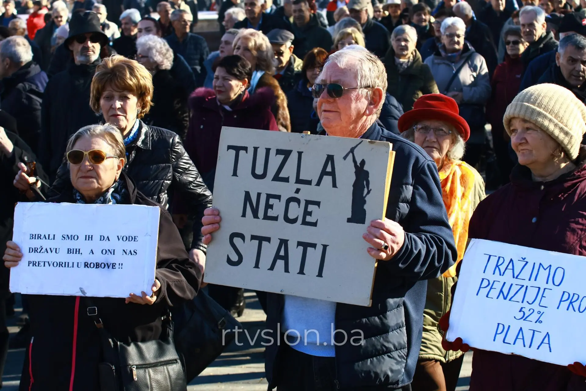 Protesti penzionera u Tuzli zakazani za 28. Februar