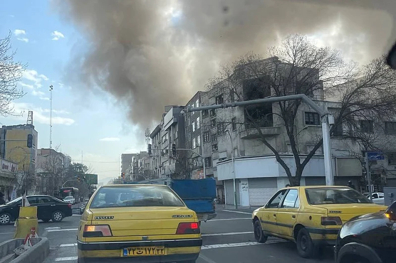 Američki avioni s nosača udaraju na Iran: Napad bi mogao biti snažniji nego prošle godine, Iranci najavili odgovor