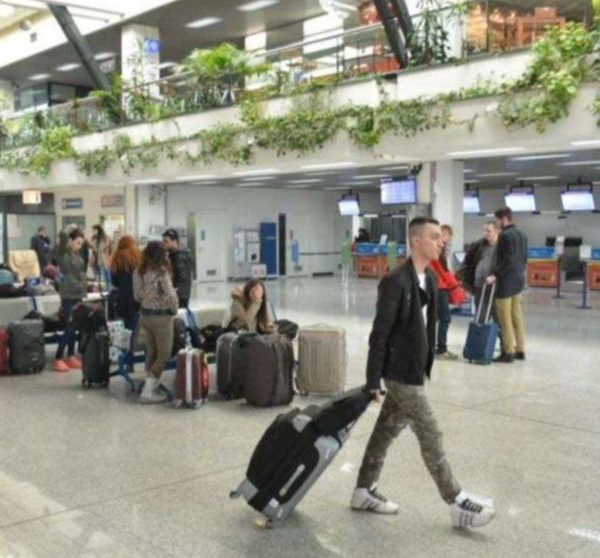 Mladi između odlaska i ostanka: Plaća više nije presudna, žele sistem koji funkcioniše