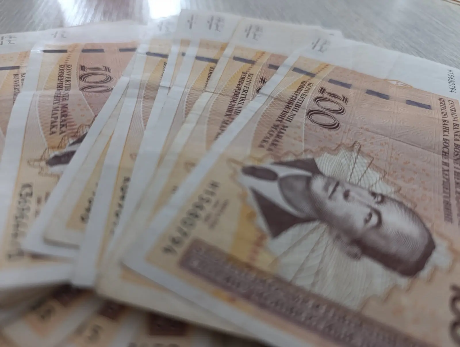 Vlada ovog kantona isplaćuje po 450 KM svim budžetskim korisnicima povodom Dana nezavisnosti