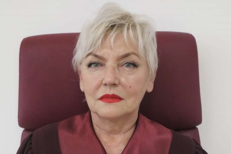 Sena Uzunović, sutkinja