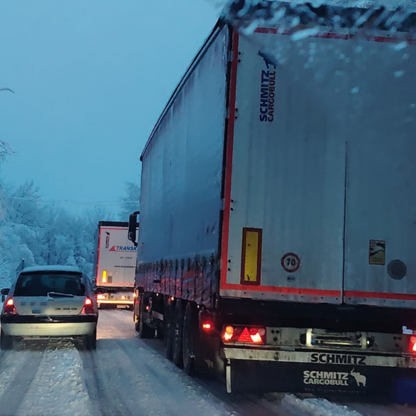 Obustavljen saobraćaj na putu Tuzla – Sarajevo