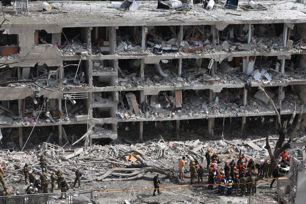 Teheran među najteže pogođenima, Crveni polumjesec prijavio veliku štetu na civilnim objektima