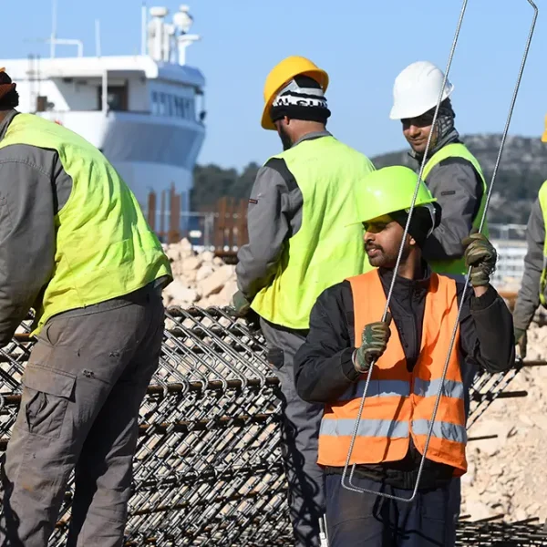 Na gradilištima u Tuzli i Živinicama zatečen 41 strani radnik bez dozvole za rad