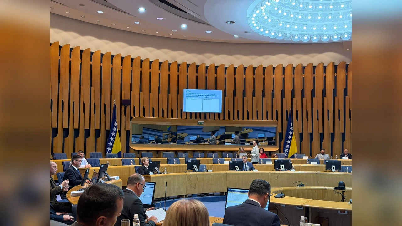 SNSD bojkotovao sjednicu Doma naroda BiH pa Špirić poručio: Želim vam uspješan rad