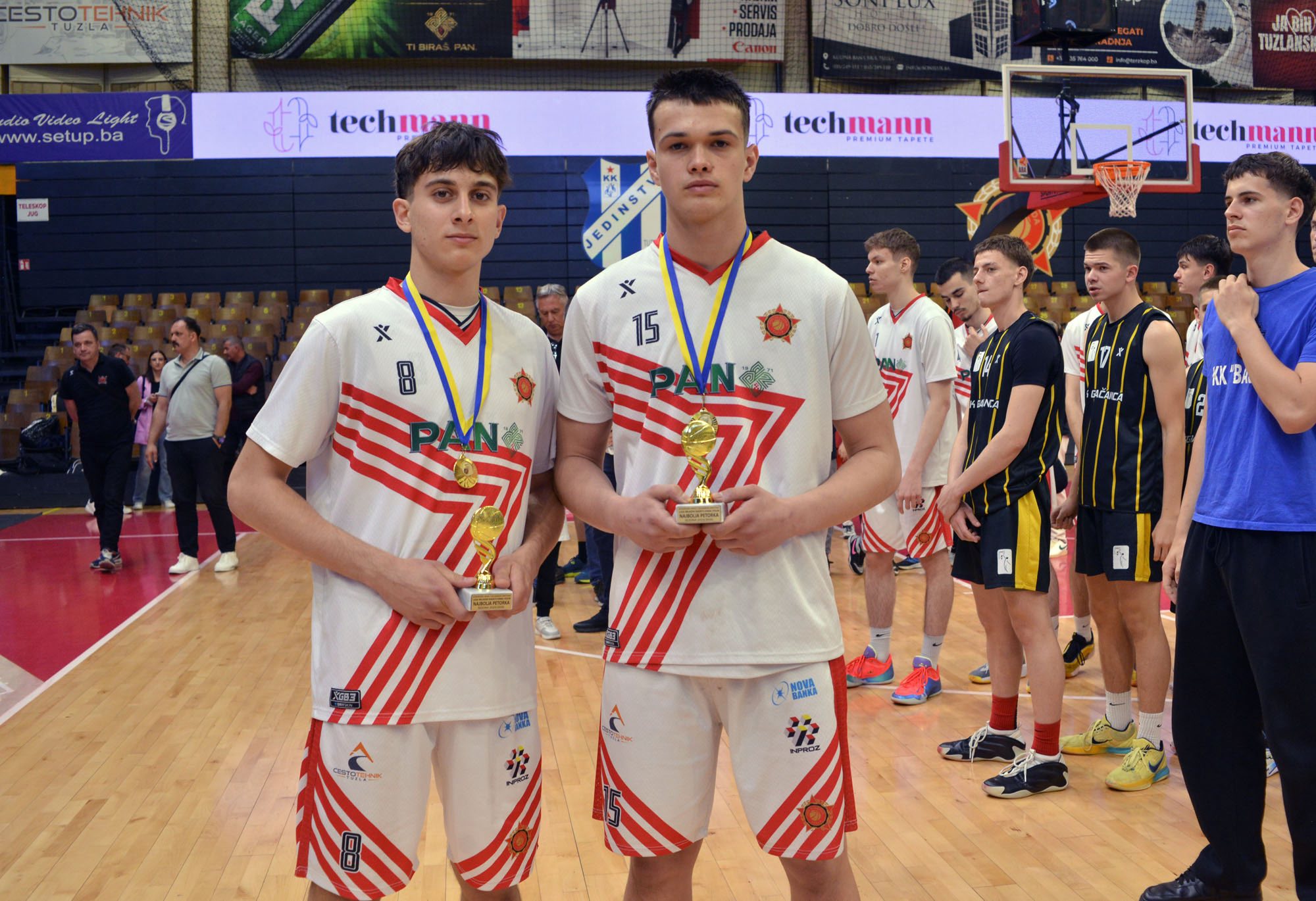 Kraljevski grad ponosan na svoje košarkaške talente!