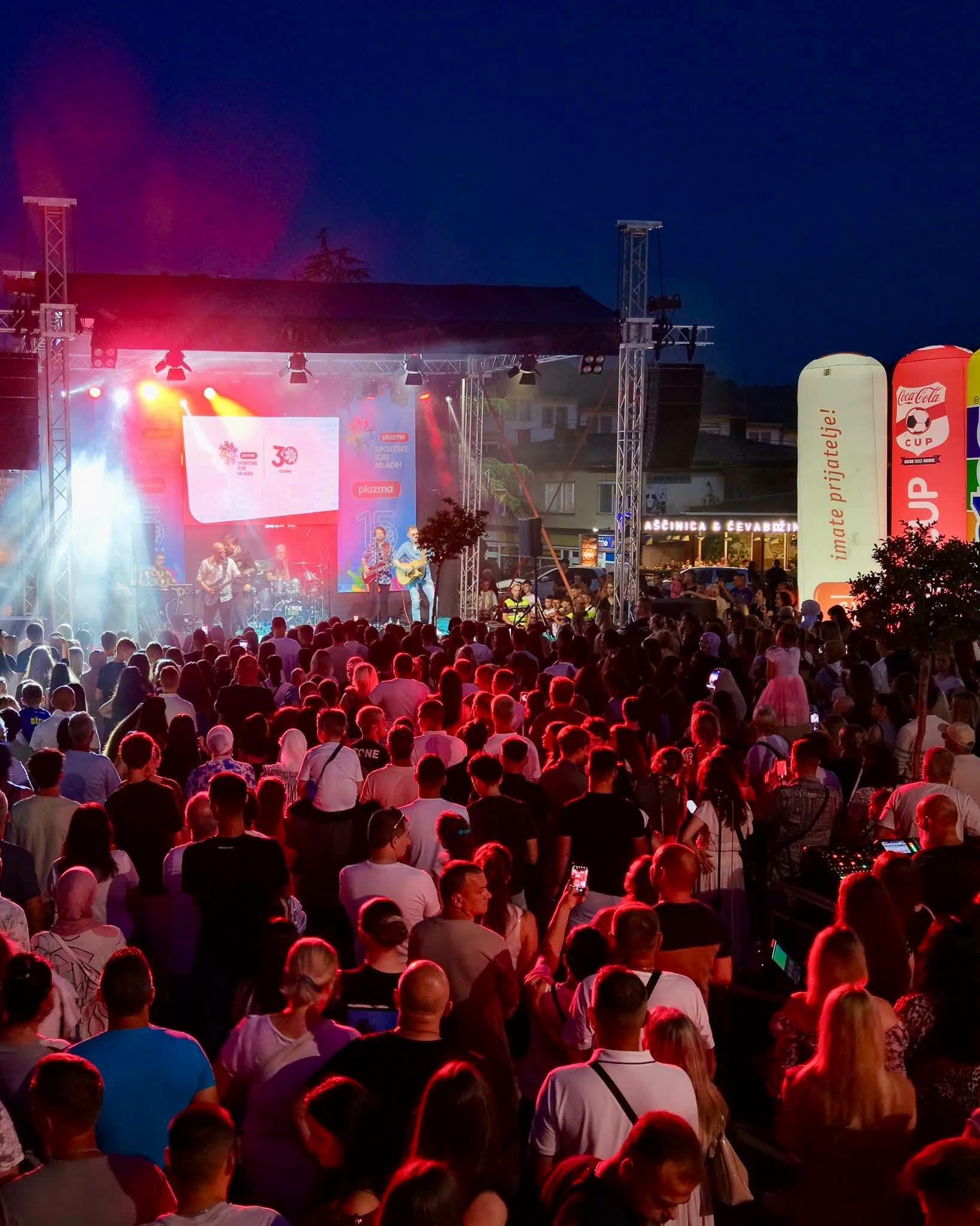 Obilježavanje Dana grada Srebrenika: Održan veliki koncert grupe Hari Mata Hari