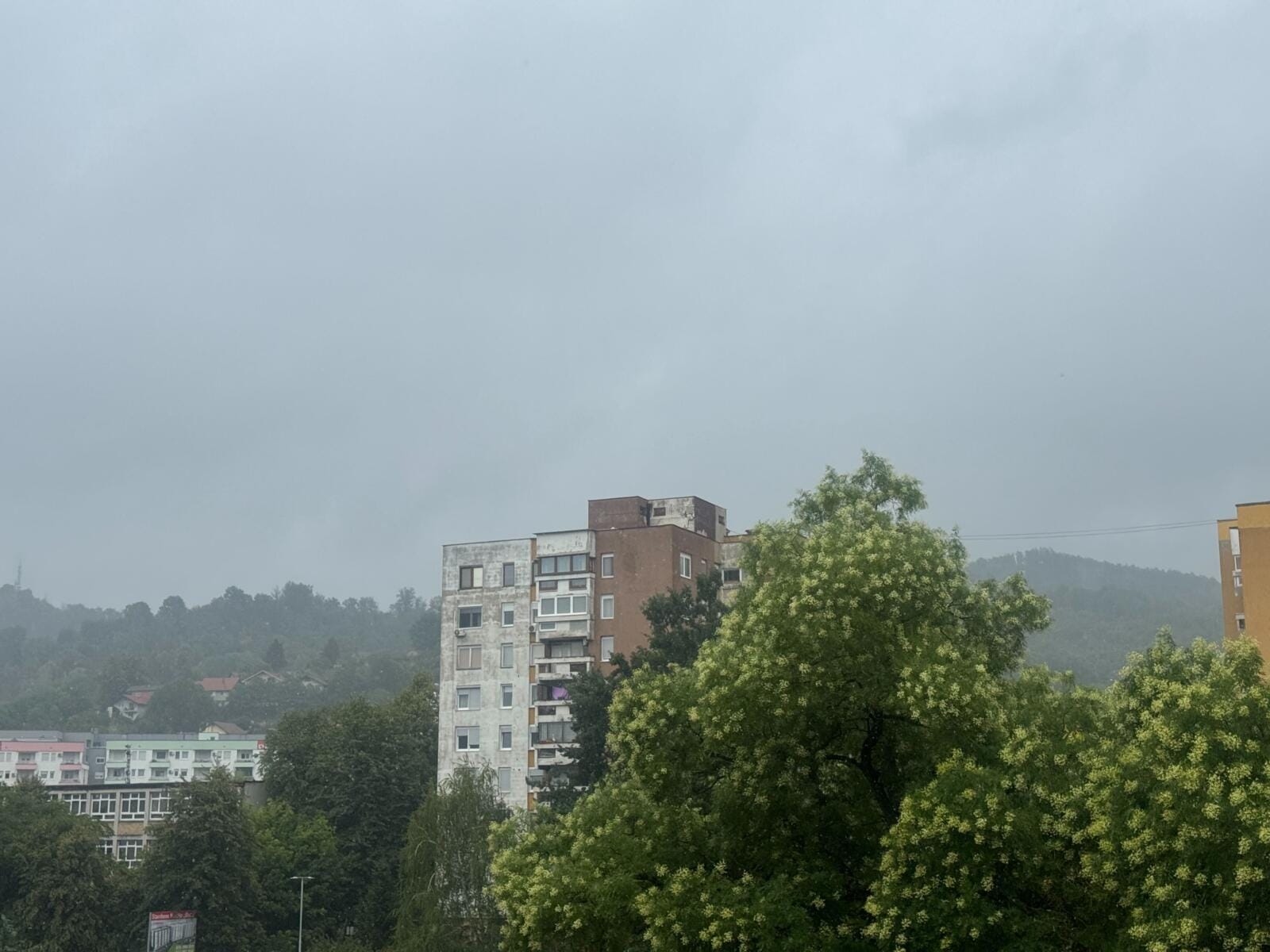 Danas do 29 stepeni, ali popodne stiže promjena vremena