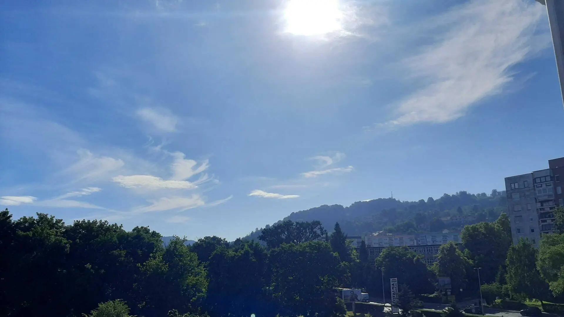 Vrijeme u BiH danas sunčano, mogući lokalni pljuskovi