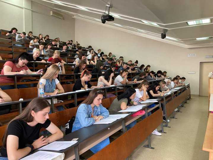 Otvoren konkurs za upis na fakultete i Akademiju Univerziteta u Tuzli