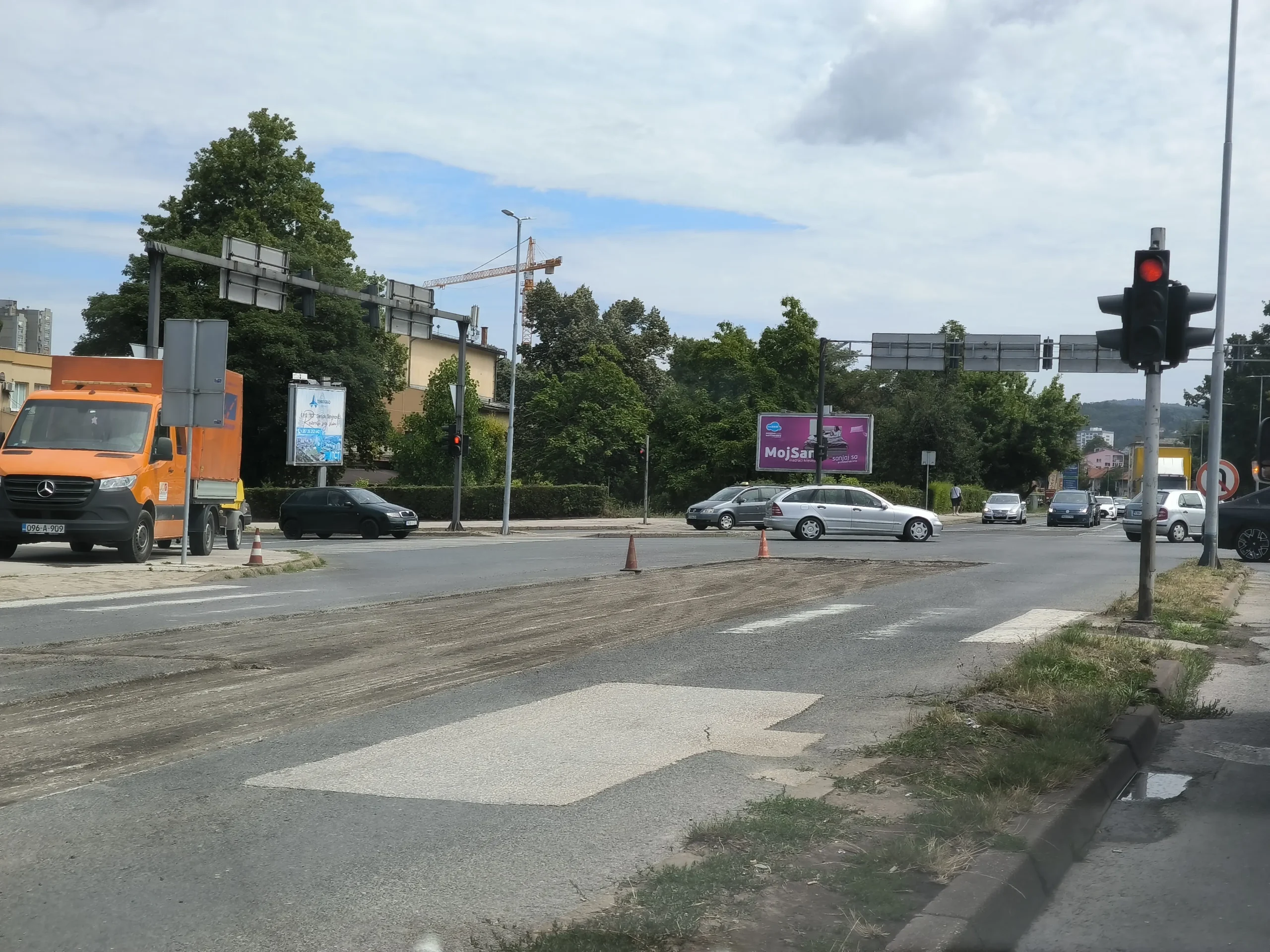 Velike gužve na južnoj saobraćajnici zbog nenajavljenih radova