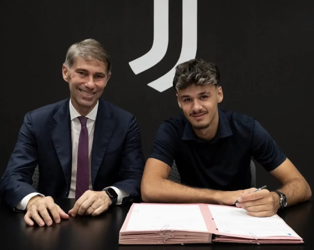 Juventus predstavio Kerima Alajbegovića kao novo pojačanje