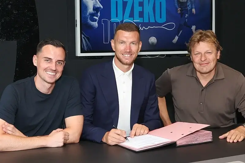Edin Džeko potpisao novi ugovor sa Schalkeom