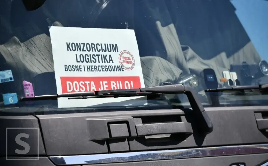 Prijevoznici odgodili blokade granica